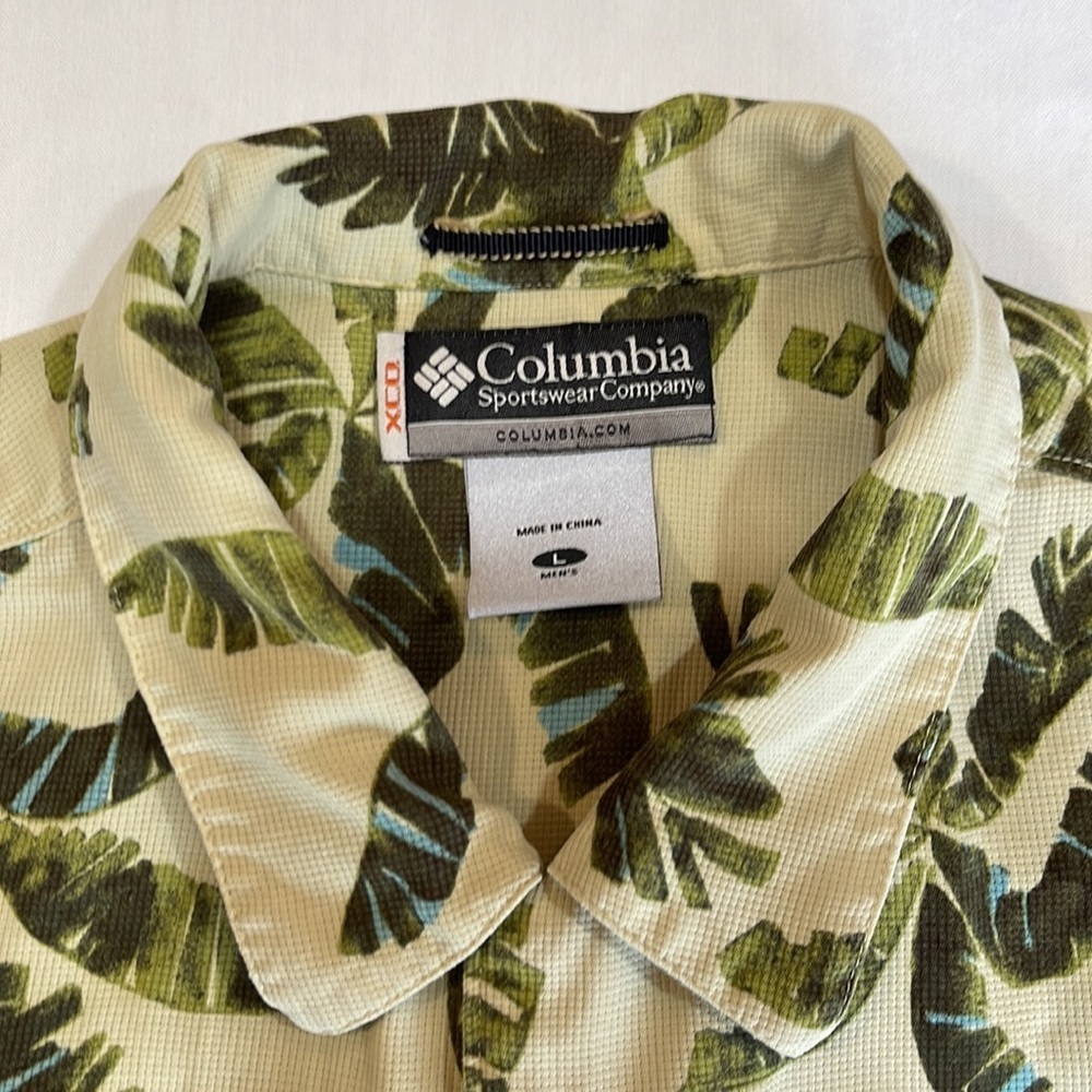 🎈COLUMBIA XCO Silk Tropical Escape Palm Short Sleeve Hawaiian Shirt - Picture 5 of 12